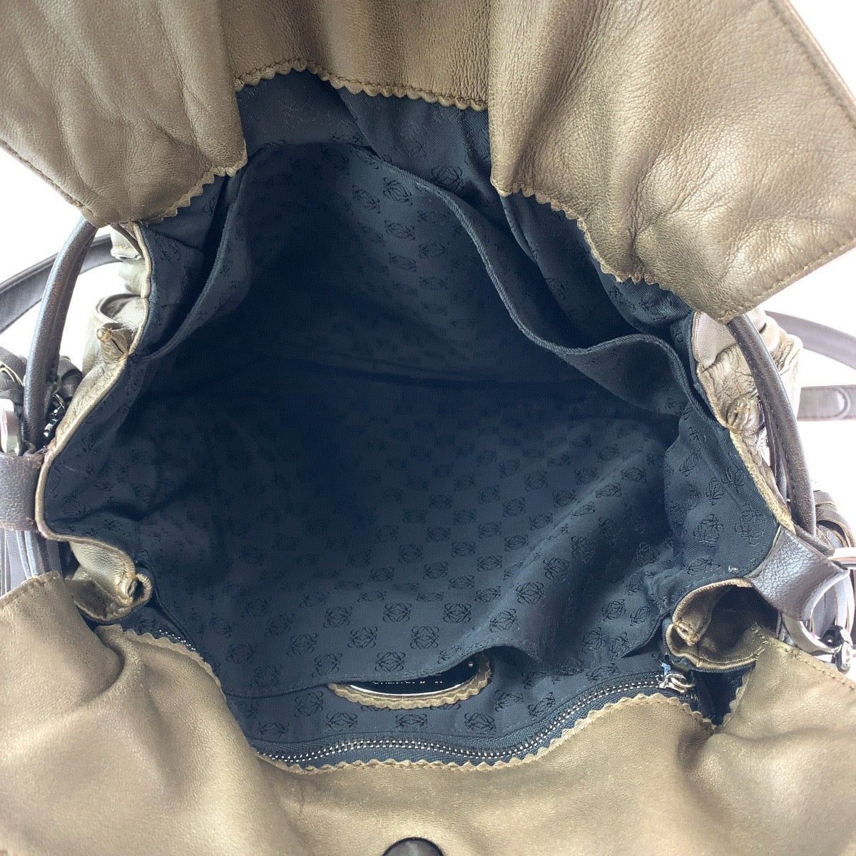 11897
LOEWE ロエベ フラメンコ アナグラム ブラウン シルバー金具 レザー ショルダーバッグ 斜め掛け ポシェット  レディース