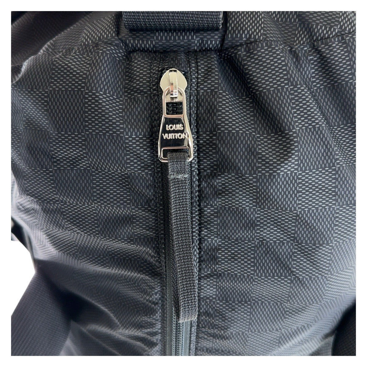 13045
LOUIS VUITTON ルイヴィトン ダミエ アヴァンチュール プラティカル ブラック シルバー金具 ナイロン M97058 ボストンバッグ  メンズ