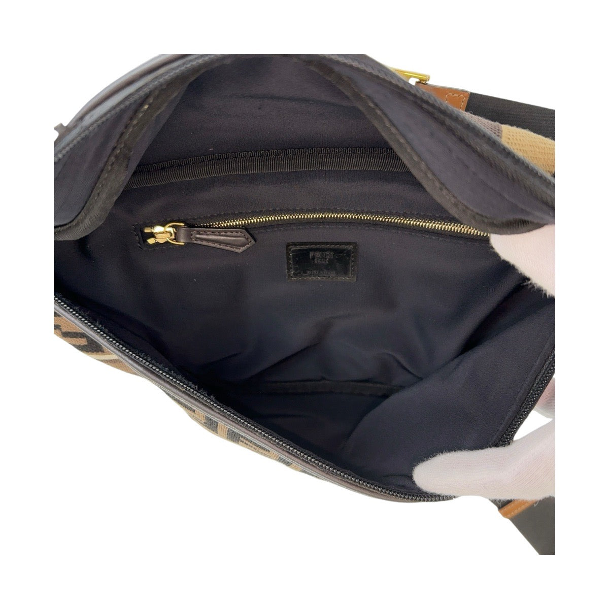 12838
FENDI フェンディ ズッカ柄 ブラウン ゴールド金具 キャンバス 7VA434 A4BI 189 8465 ボディバッグ ウエストバッグ バムバッグ  メンズ