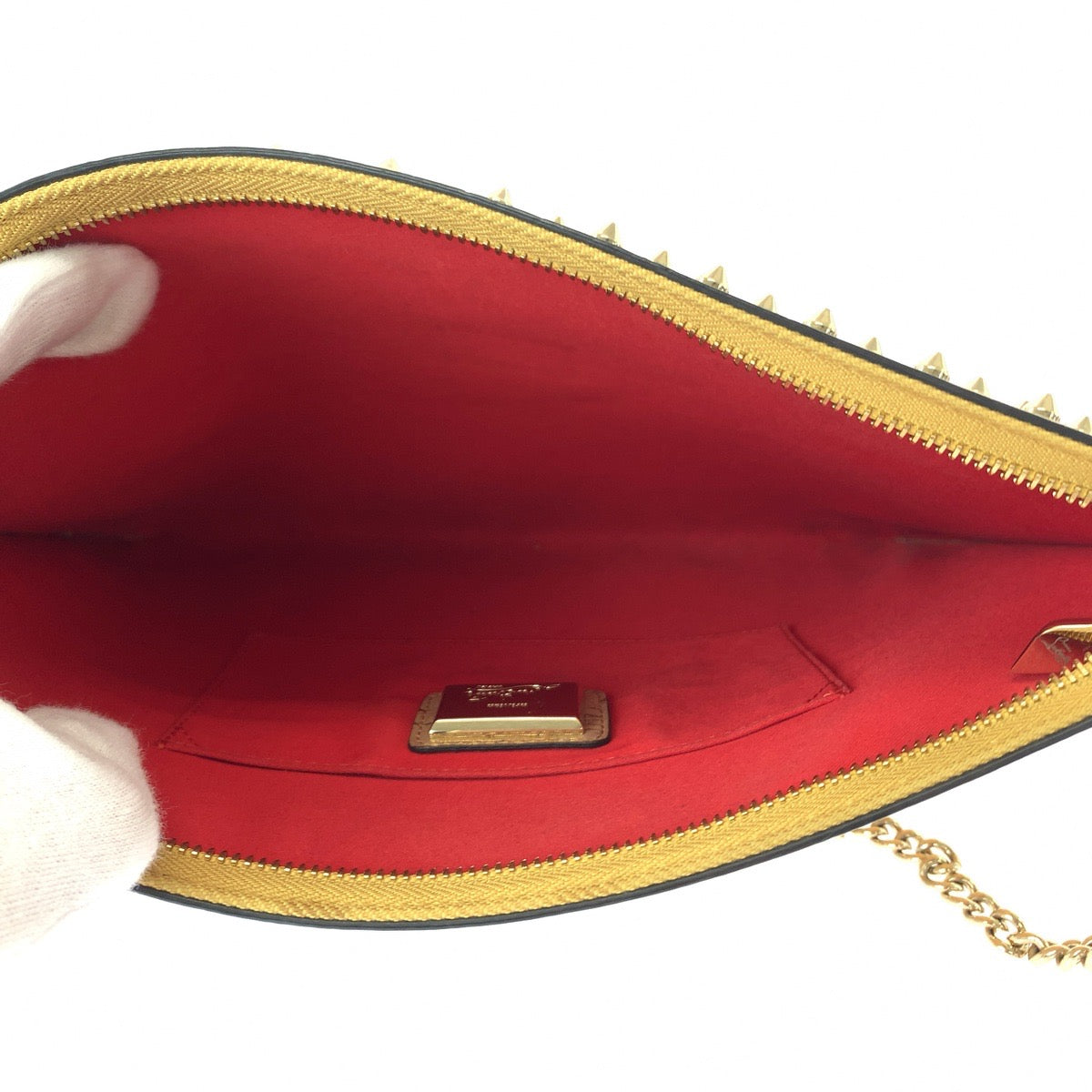 13051
Christian Louboutin クリスチャンルブタン ルビポッシュ ロックスタッズ ゴールド ベージュ ゴールド金具 レザー チェーンショルダーバッグ クラッチバッグ 2way  レディース
