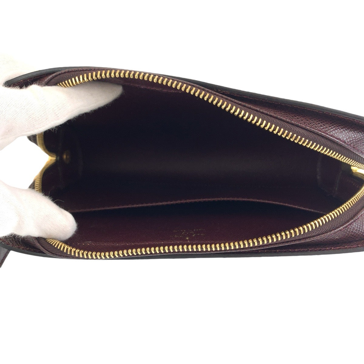 13057
LOUIS VUITTON ルイヴィトン タイガ バイカル アカジュー ワインレッド ボルドー ゴールド金具 レザー M30186 セカンドバッグ クラッチバッグ  メンズ