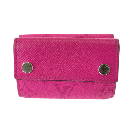 12802
LOUIS VUITTON ルイヴィトン モノグラム ディスカバリー ピンク シルバー金具 PVC M30773 折財布 コンパクトウォレット  レディース