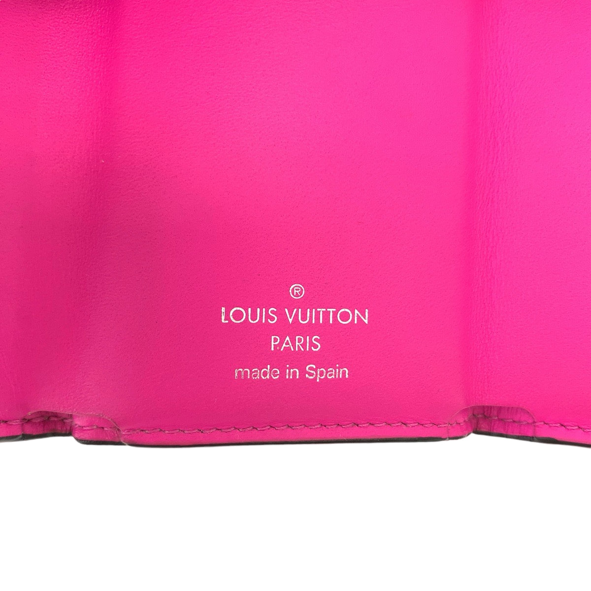 12802
LOUIS VUITTON ルイヴィトン モノグラム ディスカバリー ピンク シルバー金具 PVC M30773 折財布 コンパクトウォレット  レディース