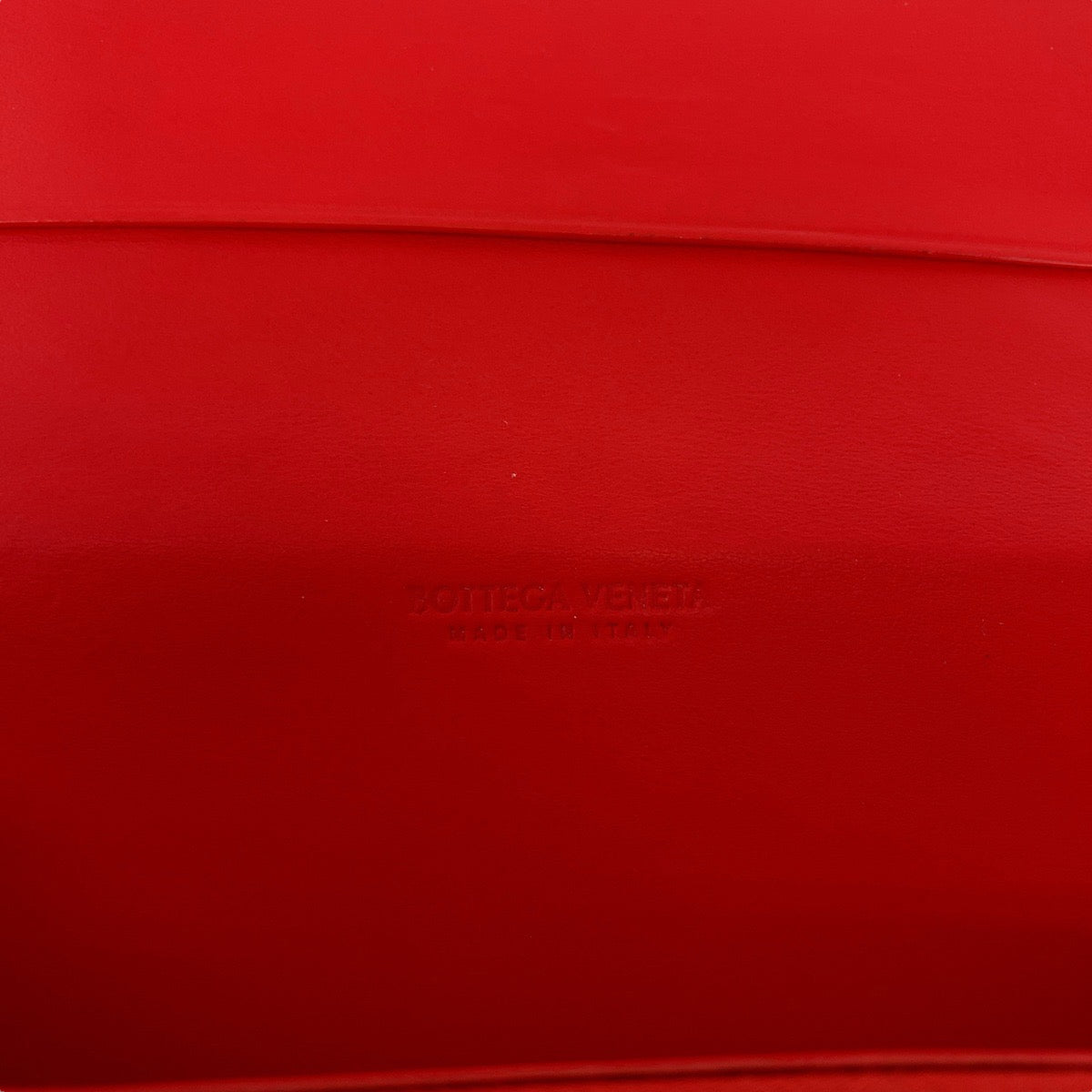 11845
BOTTEGAVENETA ボッテガヴェネタ マキシイントレチャート ブラック 黒 レッド シルバー金具 レザー 長財布 ロングウォレット  メンズ