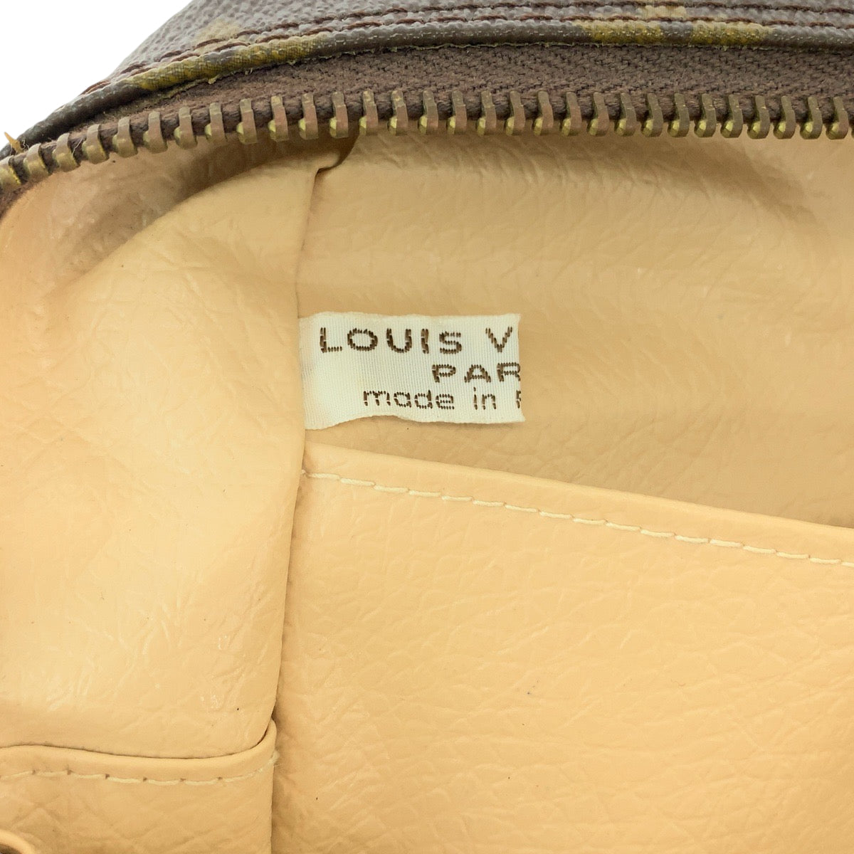 LOUIS VUITTON ルイヴィトン モノグラム トゥルース トワレット 28 ブラウン シルバー金具 PVC M47522 ポーチ 化粧ポーチ クラッチバッグ  レディース