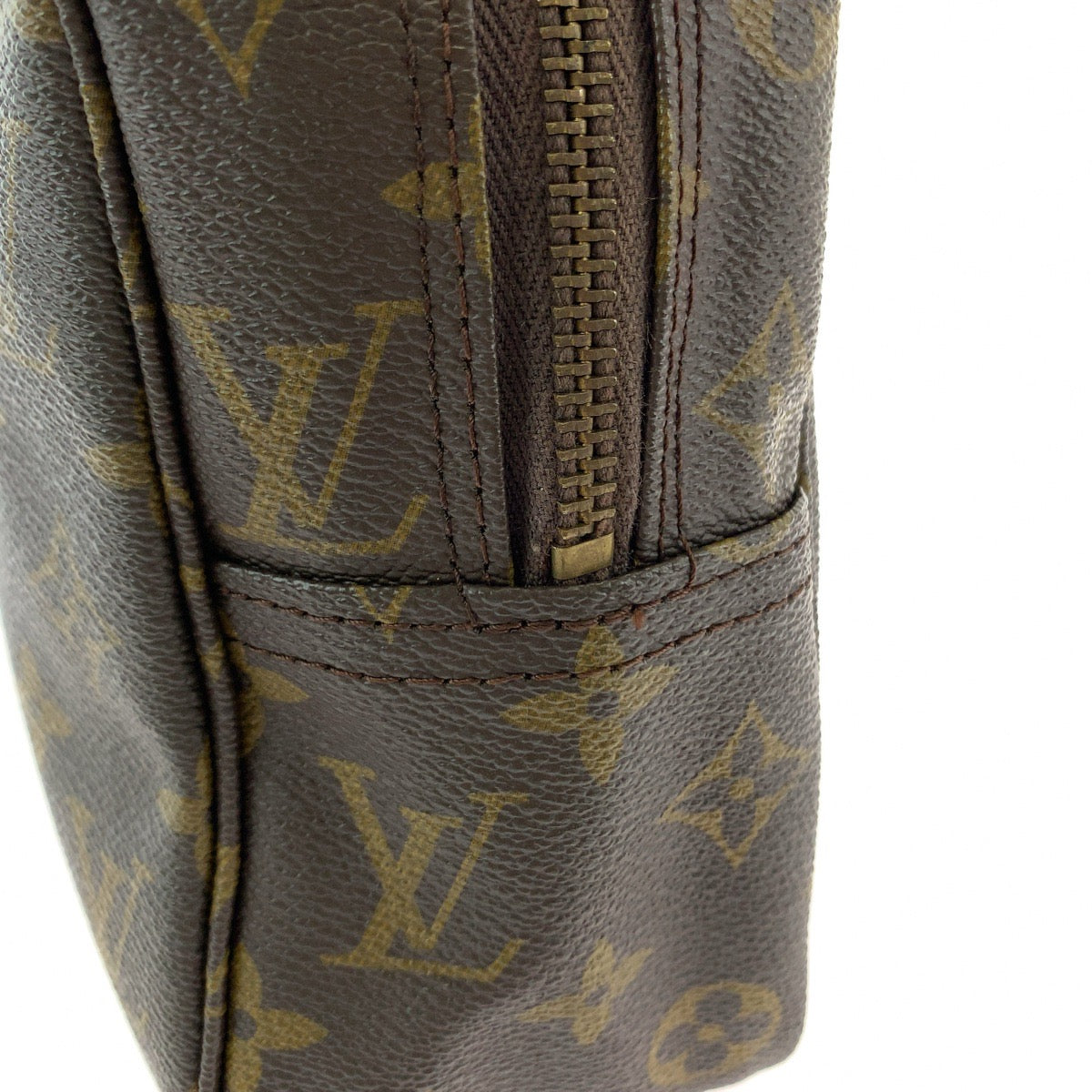 LOUIS VUITTON ルイヴィトン モノグラム トゥルース トワレット 28 ブラウン シルバー金具 PVC M47522 ポーチ 化粧ポーチ クラッチバッグ  レディース