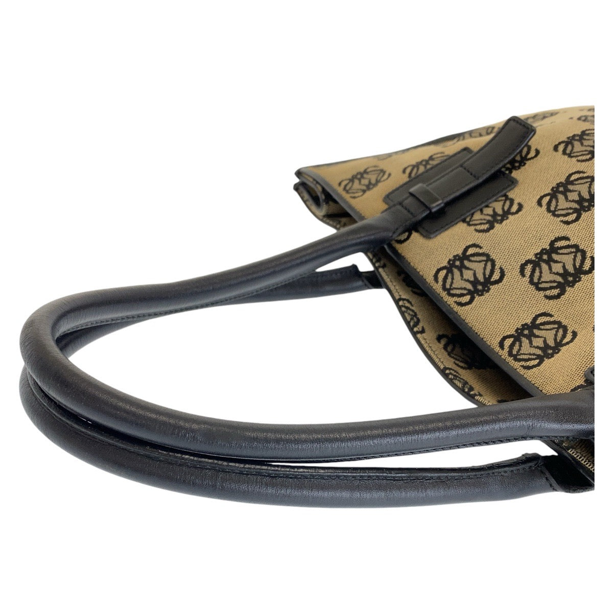 13119
LOEWE ロエベ ヴィンテージ アナグラム ベージュ ブラック シルバー金具 キャンバス / レザー トートバッグ ショルダーバッグ  レディース