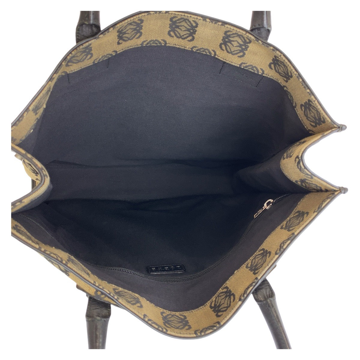 13119
LOEWE ロエベ ヴィンテージ アナグラム ベージュ ブラック シルバー金具 キャンバス / レザー トートバッグ ショルダーバッグ  レディース