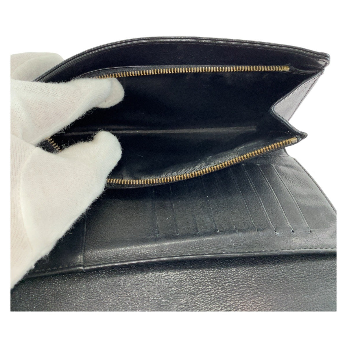 13152
LOUIS VUITTON ルイヴィトン ポルトフォイユ アメリア マヒナ ブラック 黒 ゴールド金具 レザー M95549 ロングウォレット  レディース
