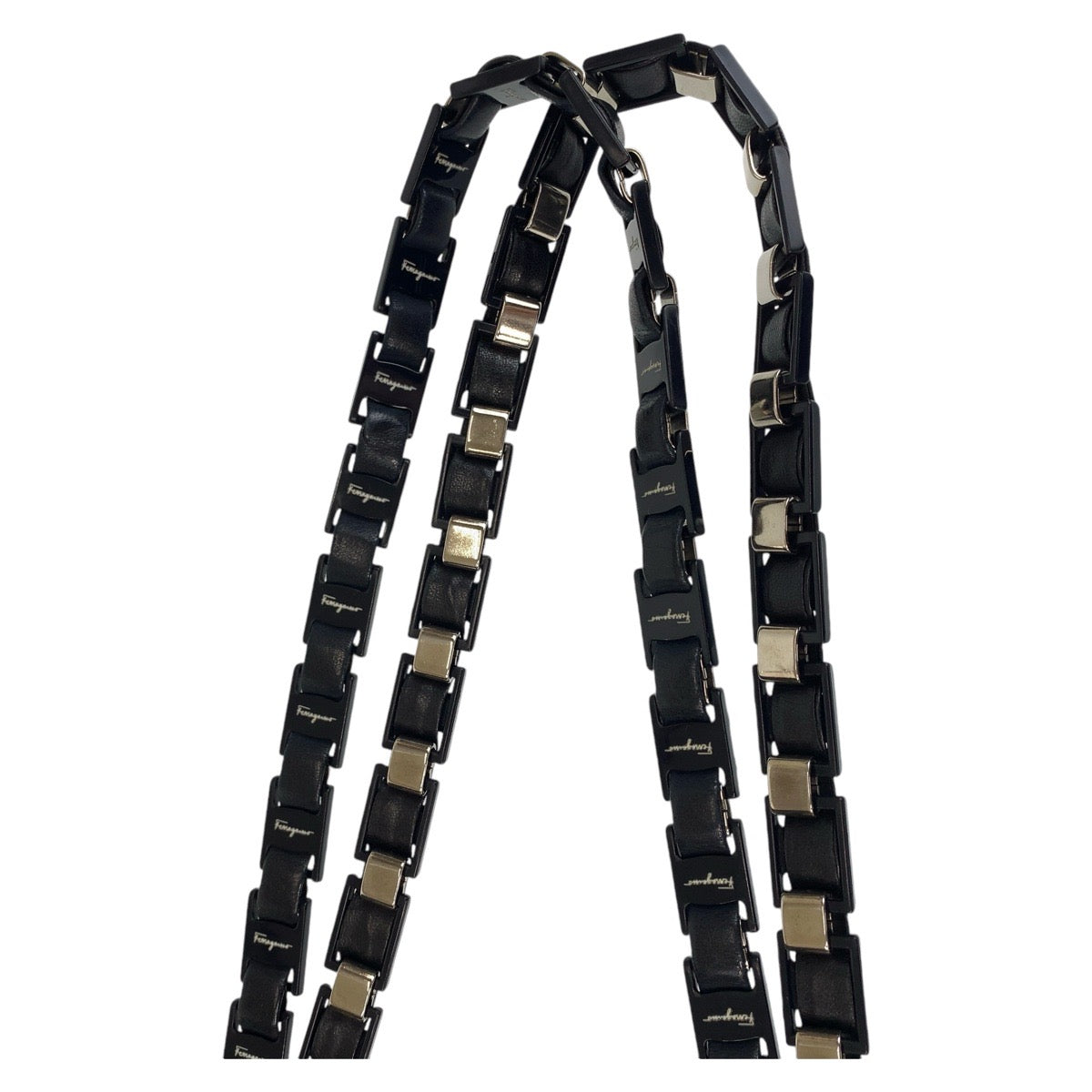 13163
Salvatore Ferragamo サルヴァトーレフェラガモ ヴァラ ブラック 黒 シルバー金具 レザー チェーンショルダーバッグ  レディース