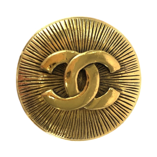 13167
 CHANEL Coco Mark Gold Plated Brooch for Women