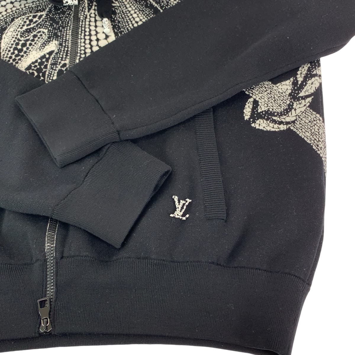 11837
LOUIS VUITTON ルイヴィトン 草間彌生 サイケデリックフラワー サイズXL ブラック 黒 ホワイト ウール CA36929 ニットパーカー フーディー  メンズ