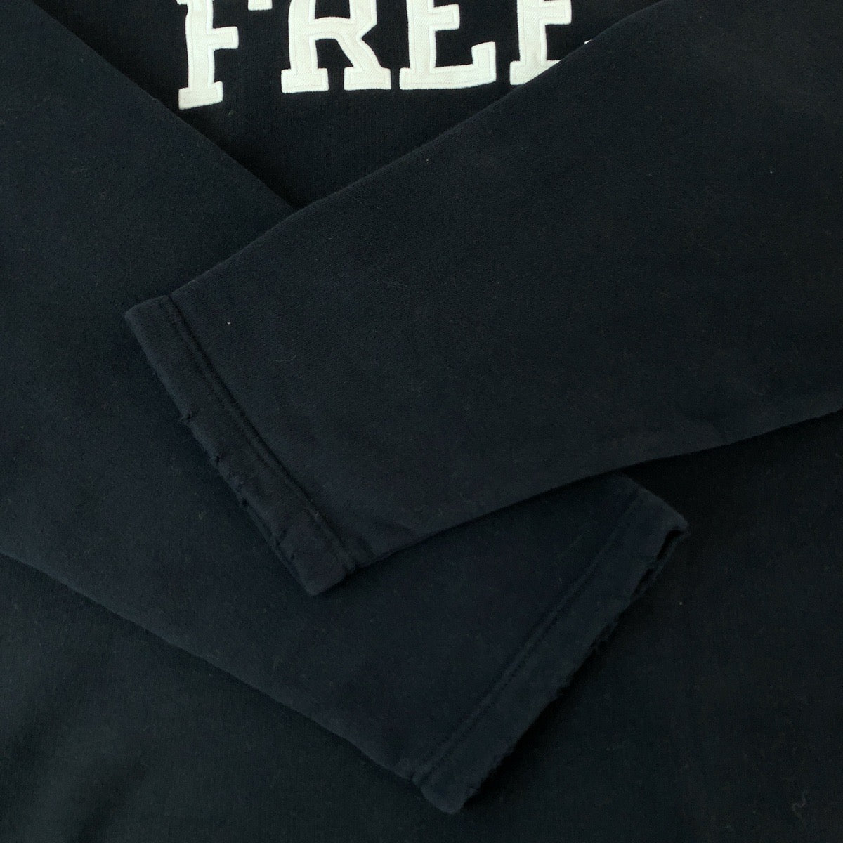 13196
BALENCIAGA バレンシアガ 21AW FREE NO RIB HOODIE サイズXXS ブラック 黒 ホワイト コットン MT74 661711 TKVD4 パーカー フーディ ダメージ加工  メンズ ABP32