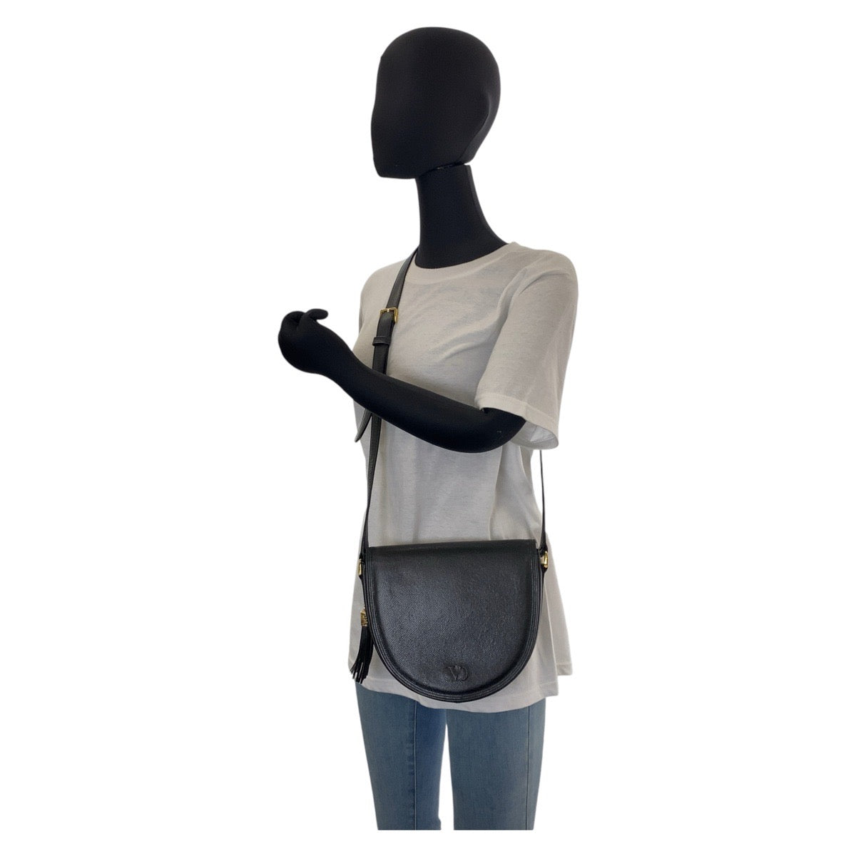 13227
Valentino Garavani ヴァレンティノ ガラヴァーニ ヴィンテージ ブラック 黒 ゴールド金具 レザー 斜め掛け ショルダーバッグ ポシェット  レディース A27