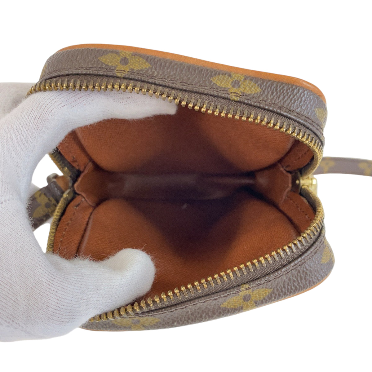 12789
LOUIS VUITTON ルイヴィトン モノグラム ミニダヌーブ ブラウン ゴールド金具 PVC M45268 ショルダーバッグ 斜め掛け ポシェット  レディース
