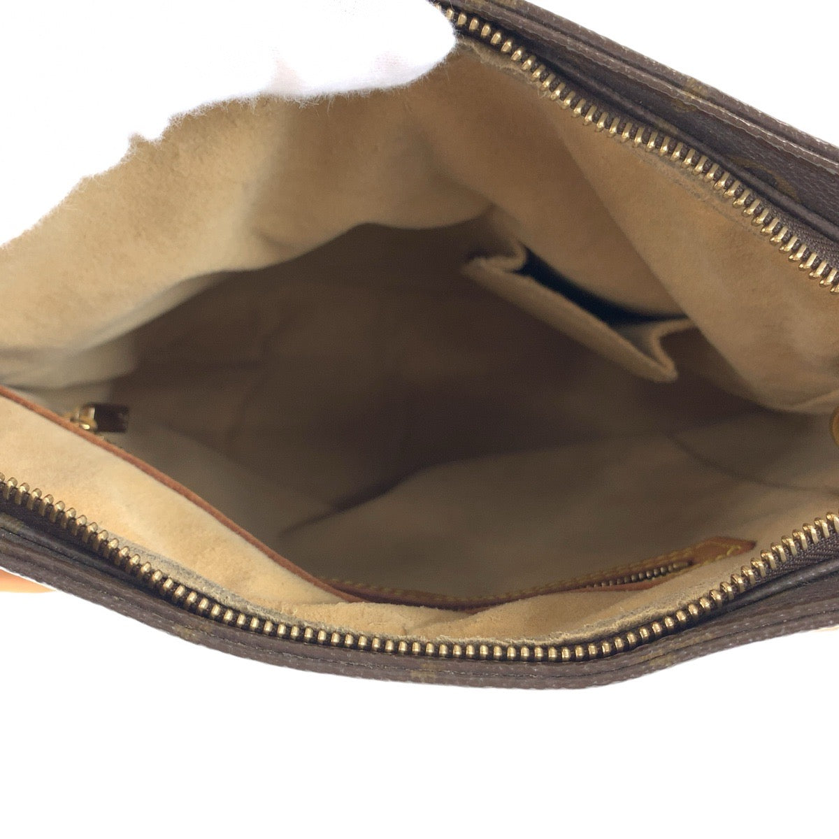 12788
LOUIS VUITTON ルイヴィトン モノグラム ルーピング GM ブラウン ベージュ ゴールド金具 PVC / レザー M51145 ショルダーバッグ  レディース
