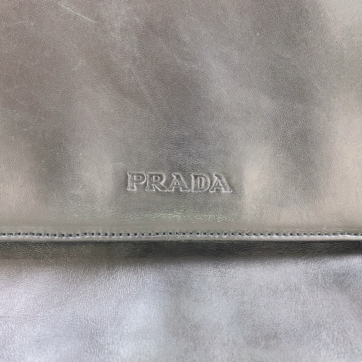 13277
PRADA プラダ ブラック 黒 レザー / プラスチック 斜め掛け ショルダーバッグ ポシェット  レディース