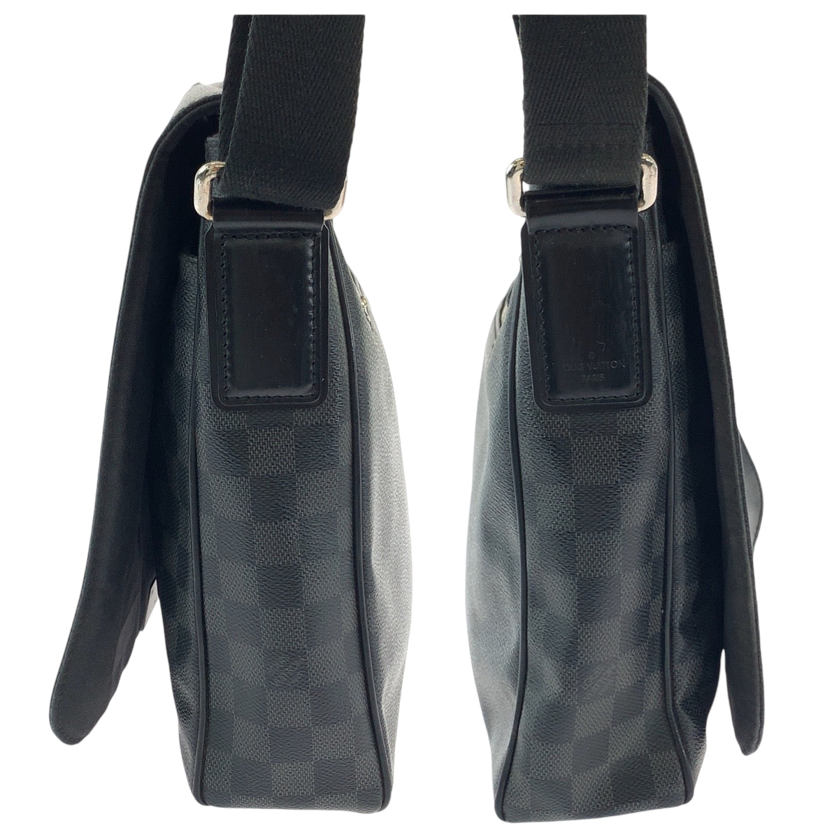 13282
LOUIS VUITTON ルイヴィトン ダミエ グラフィット ディストリクトMM グレー ブラック シルバー金具 PVC N41272 ショルダーバッグ メッセンジャーバッグ  メンズ