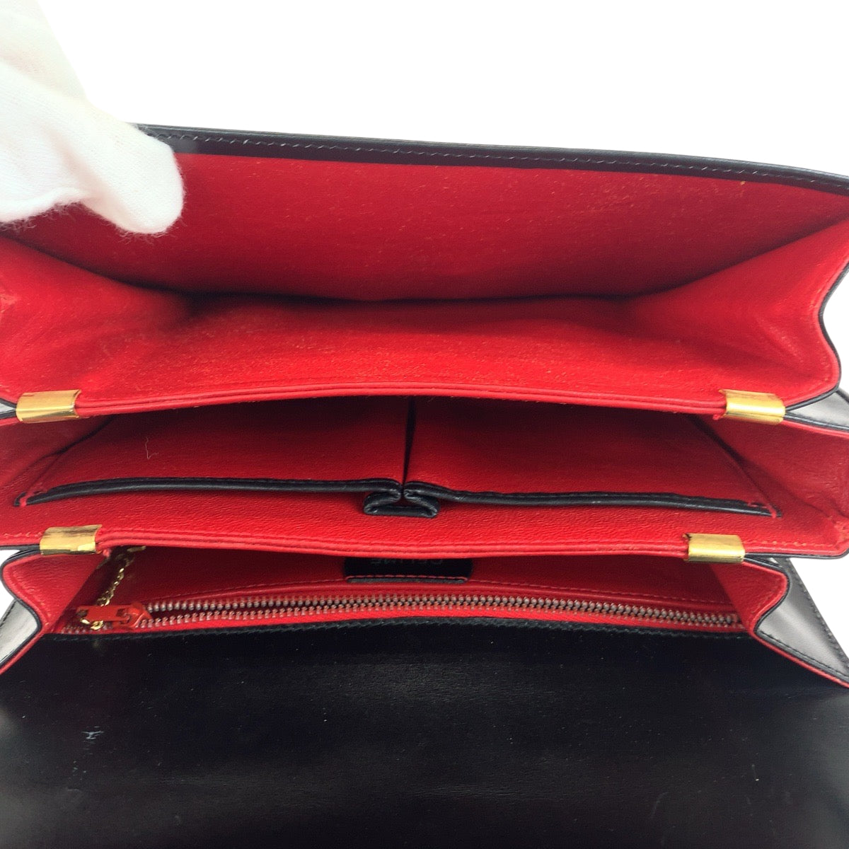 13294
CELINE セリーヌ ヴィンテージ ホースキャリッジ 馬車 ブラック 黒 ゴールド金具 レザー ショルダーバッグ 斜め掛け  レディース