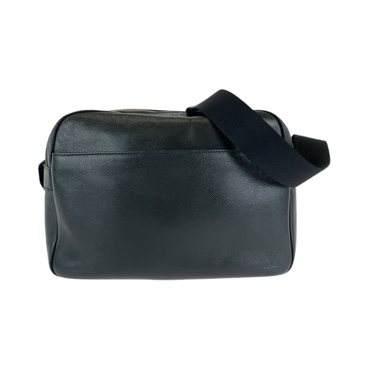 13305
LOUIS VUITTON ルイヴィトン タイガ リポーター アルドワーズ ブラック 黒 シルバー金具 タイガ M30152 ショルダーバッグ 斜め掛け  メンズ