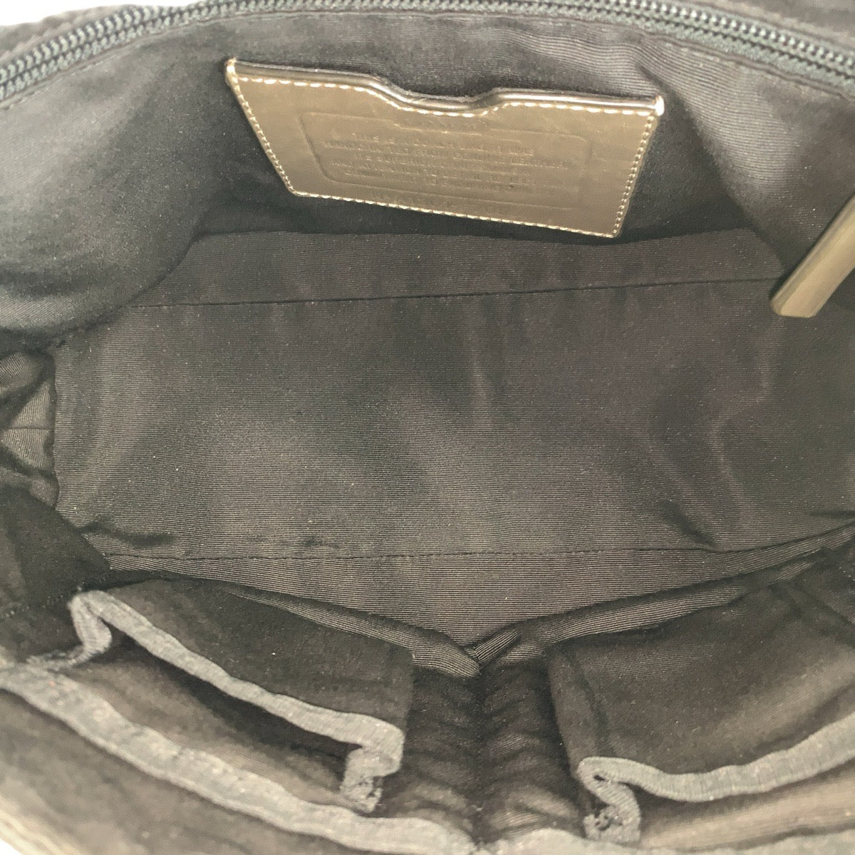14068
COACH コーチ グレー シルバー金具 レザー 70559 斜め掛け ショルダーバッグ 男女兼用  メンズ AB9