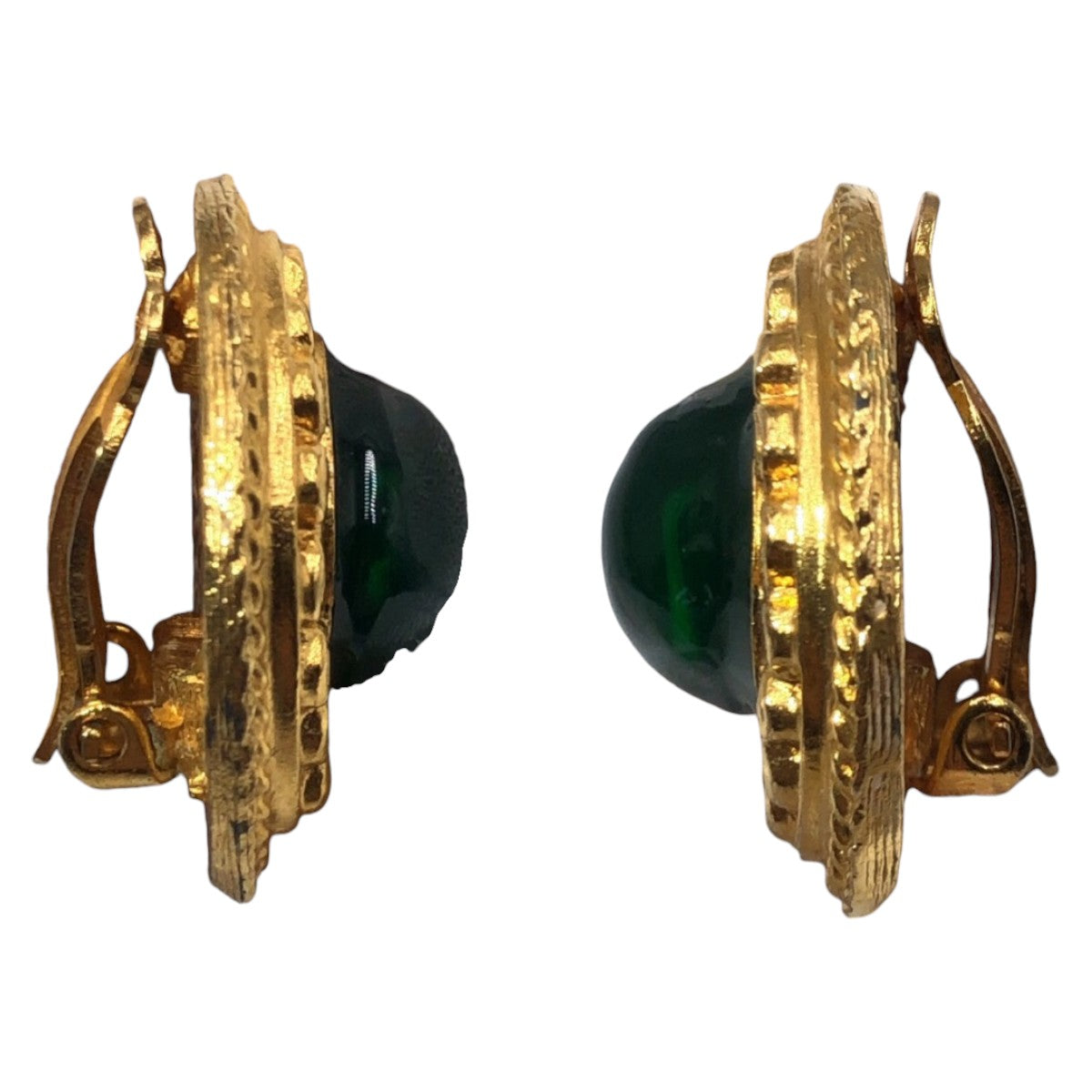 13315
 CHANEL Vintage Gripoix Gold Green Metal Earrings 2304 Engraved Women's