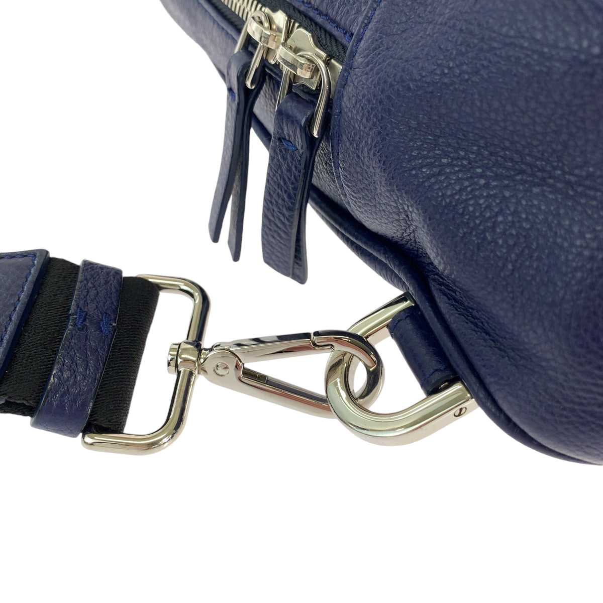 13318
Furla フルラ ブルー シルバー金具 レザー ボディバッグ バムバッグ ショルダーバッグ  メンズ