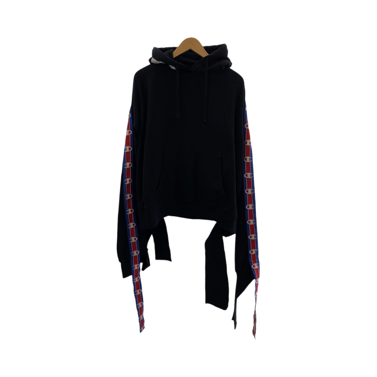 13363
VETEMENTS ヴェトモン チャンピオンコラボ カットオフ パネル ロゴテープ サイズXS ブラック 黒 レッド ブルー コットン WSS17CH7 パーカー フーディー  メンズ