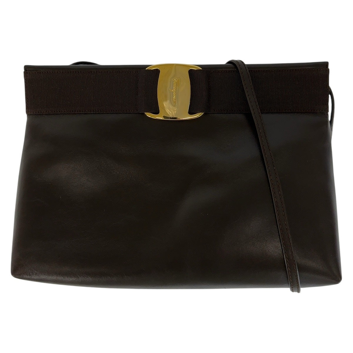13372
Salvatore Ferragamo サルヴァトーレフェラガモ ヴァラ ダークブラウン ゴールド金具 レザー ショルダーバッグ ポシェット  レディース