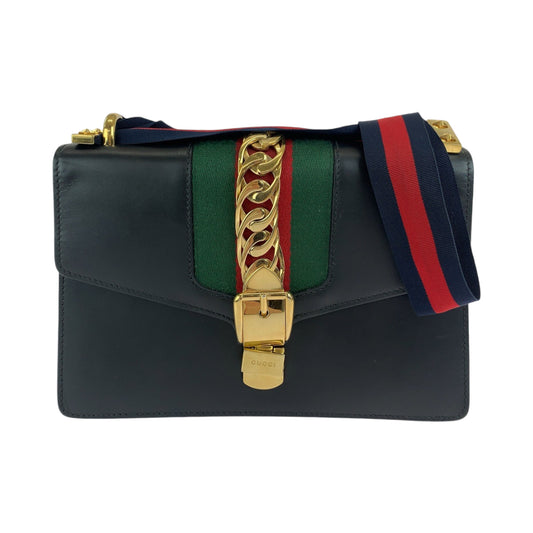 13391
GUCCI グッチ シェリーライン シルヴィ ブラック 黒 ゴールド金具 レザー 421882 ショルダーバッグ 斜め掛け  レディース