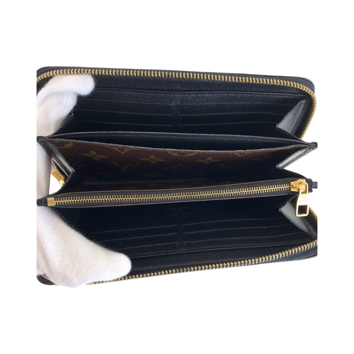 13393
LOUIS VUITTON ルイヴィトン モノグラム ジッピーウォレット レティーロ 男女兼用 ブラウン ブラック ゴールド金具 PVC M61855 長財布 ラウンドファスナー  メンズ
