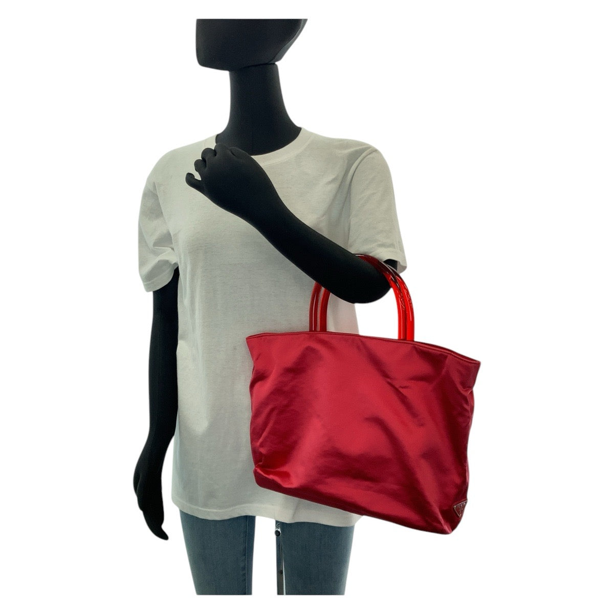 13422
PRADA プラダ 三角ロゴプレート レッド シルバー金具 サテン / プラスチック トートバッグ ハンドバッグ  レディース