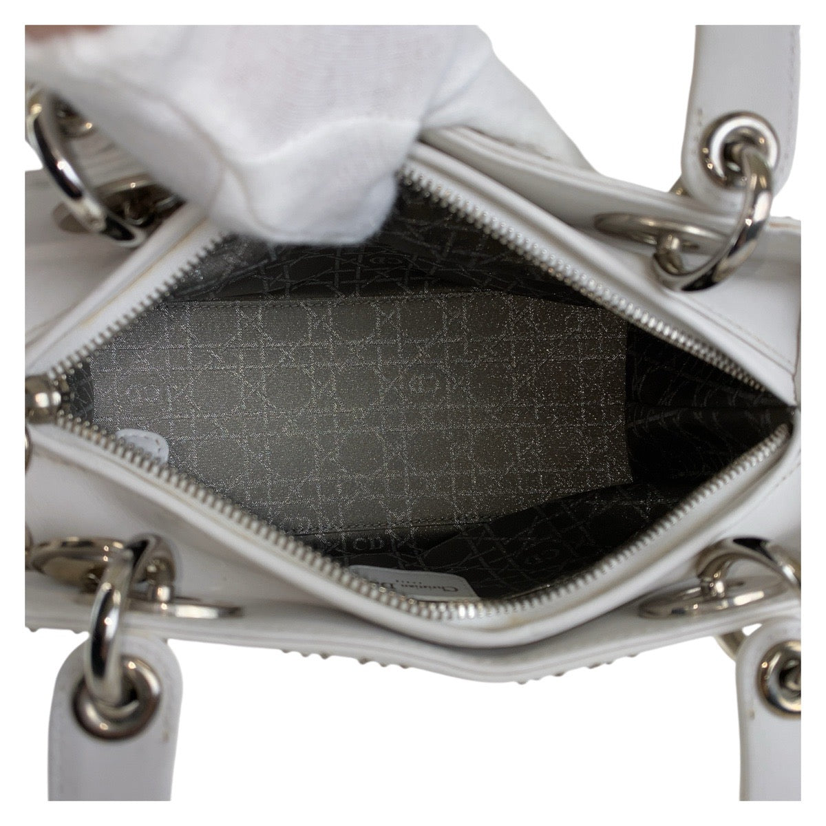 Dior ディオール カナージュ スタッズ レディディオール ミディアム ホワイト レザー ハンドバッグ トートバッグ  レディース
