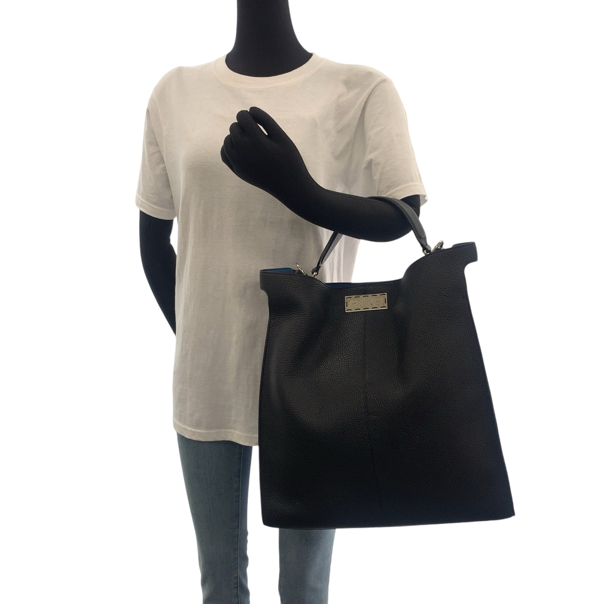 13445
FENDI フェンディ ピーカブー エックスライト ブラック 黒 シルバー金具 レザー 7VA447 ビジネスバッグ ブリーフケース  メンズ AB63