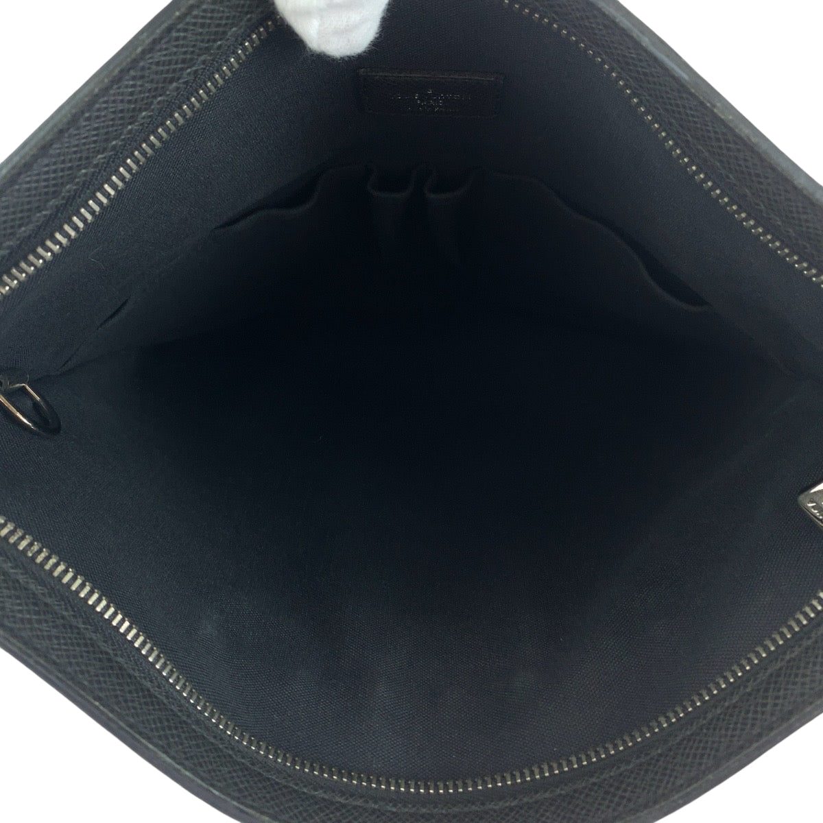 LOUIS VUITTON ルイヴィトン タイガ サシャ アルドワーズ ブラック 黒 シルバー金具 タイガ M32712 ショルダーバッグ メッセンジャーバッグ  メンズ
