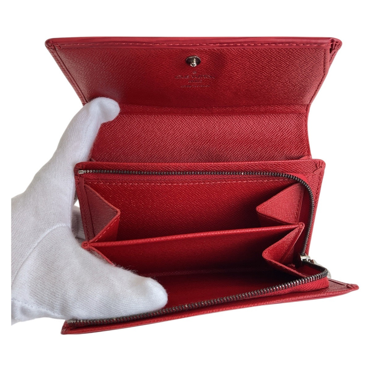 13450
LOUIS VUITTON ルイヴィトン エピ ポルトモネ ビエ トレゾール レッド シルバー金具 レザー M63507 折り財布 コンパクトウォレット 男女兼用  レディース