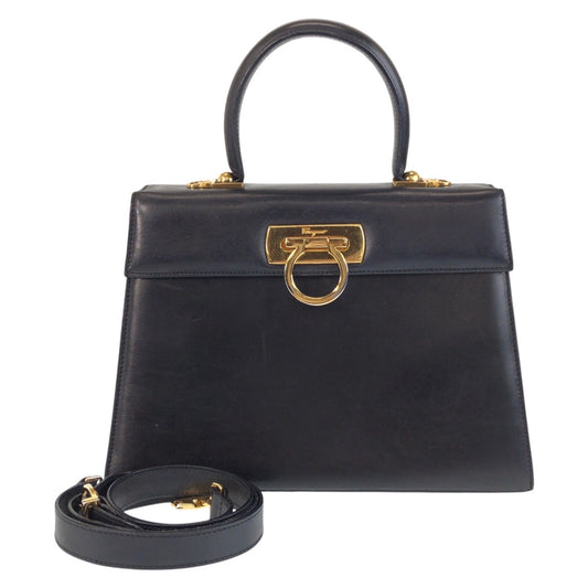 13457
Salvatore Ferragamo サルヴァトーレフェラガモ ガンチーニ ブラック 黒 ゴールド金具 レザー ハンドバッグ ショルダーバッグ 2way  レディース
