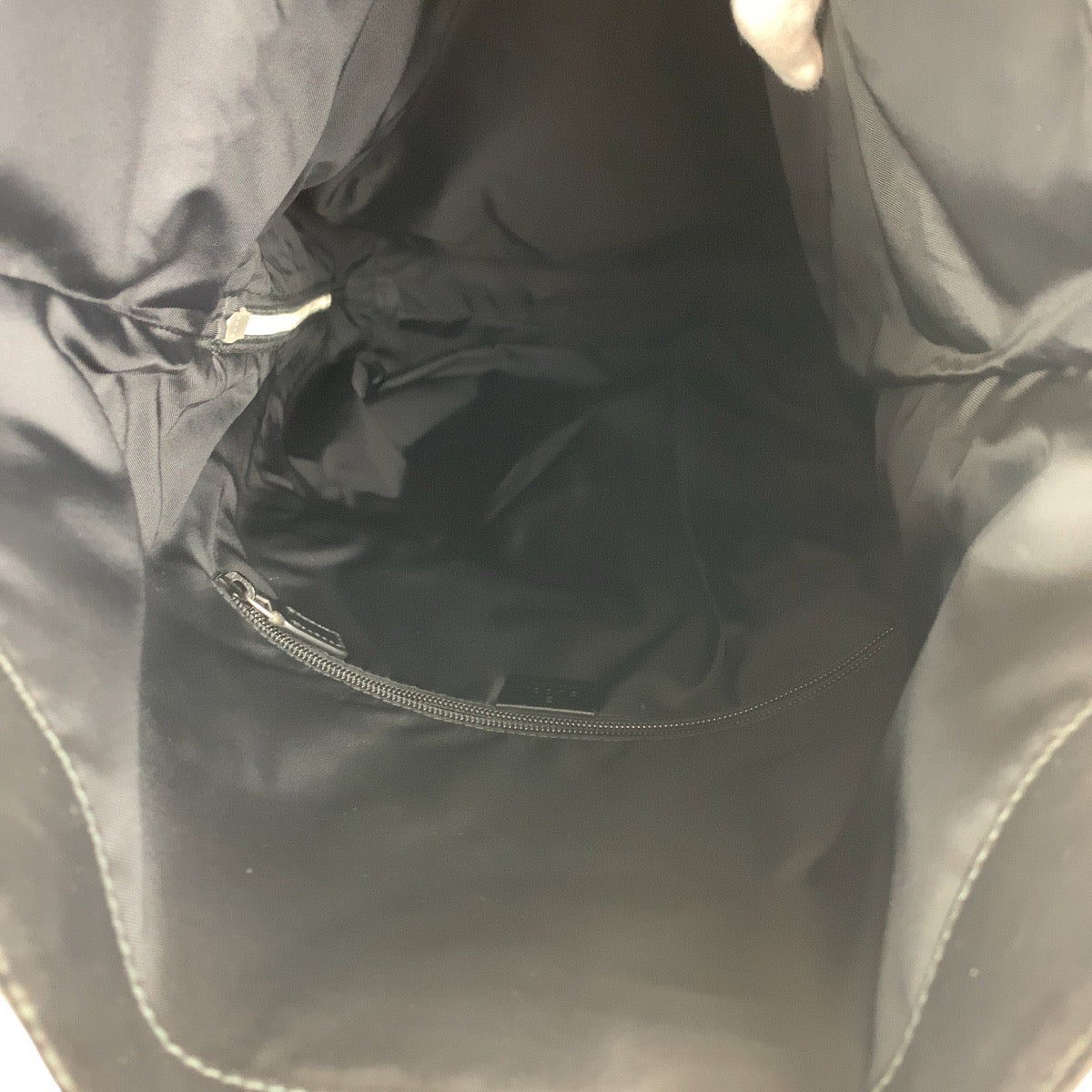 13462
GUCCI グッチ シェリーライン ブラック 黒 シルバー金具 キャンバス / レザー 337075 リュック・デイパック バックパック 男女兼用  レディース