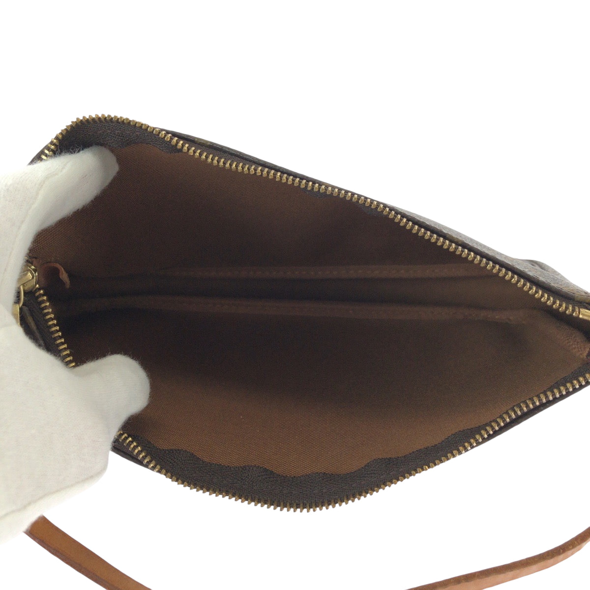 14091
LOUIS VUITTON ルイヴィトン モノグラム ブラウン ゴールド金具 PVC M51980 ハンドバッグ アクセサリーポーチ  レディース