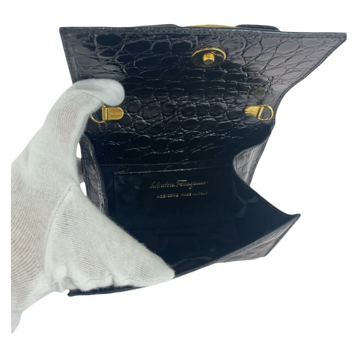 13493
Salvatore Ferragamo サルヴァトーレフェラガモ ヴィンテージ ヴァラ 型押し ブラック 黒 ゴールド金具 レザー チェーンショルダーバッグ ポシェット  レディース
