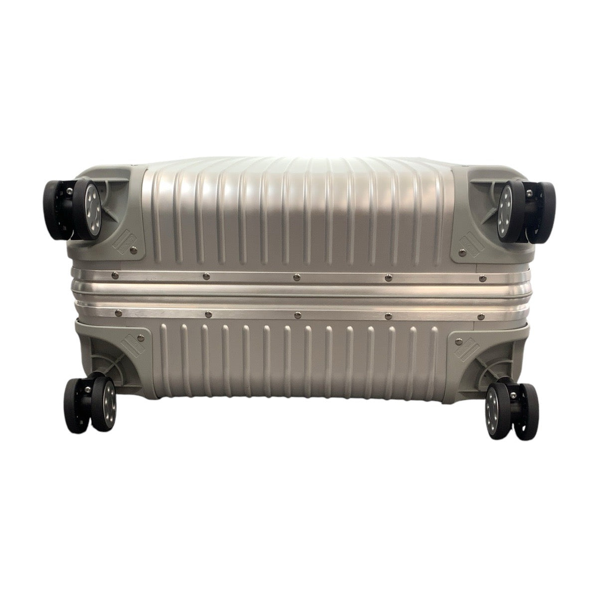 RIMOWA リモワ トパーズ 98L シルバー シルバー金具 アルミ 924.77.00.5 スーツケース アタッシュケース 電子タグ  メンズ