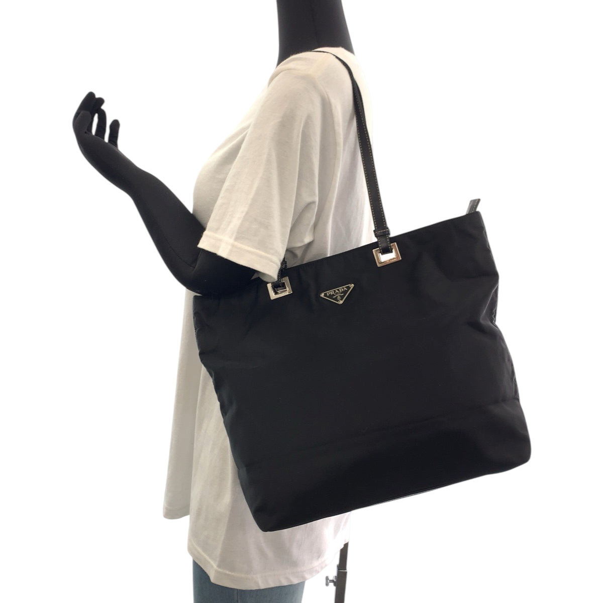 13555
PRADA プラダ テスート 三角ロゴプレート ブラック 黒 シルバー金具 ナイロン トートバッグ ショルダーバッグ  レディース ABP39