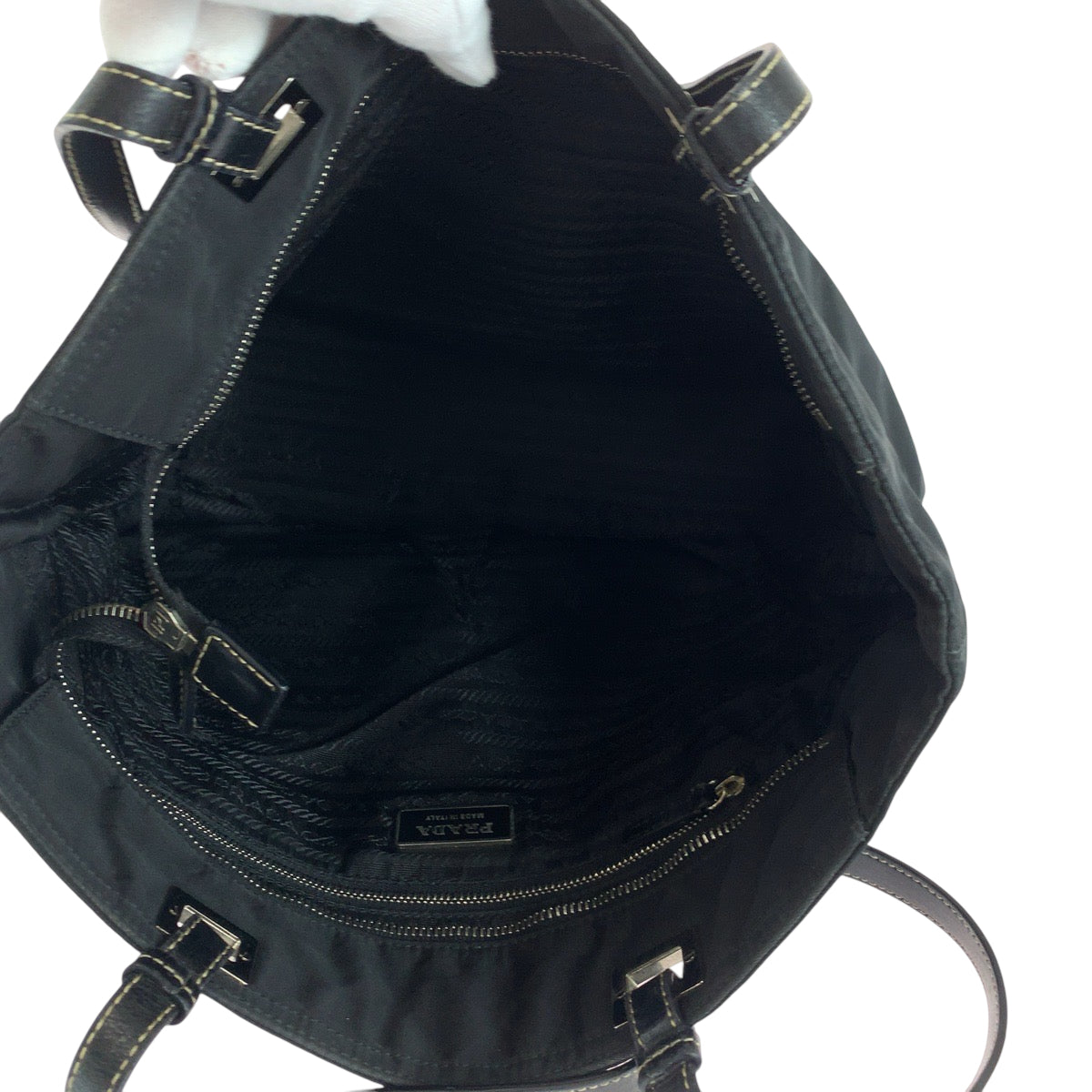 13555
PRADA プラダ テスート 三角ロゴプレート ブラック 黒 シルバー金具 ナイロン トートバッグ ショルダーバッグ  レディース ABP39