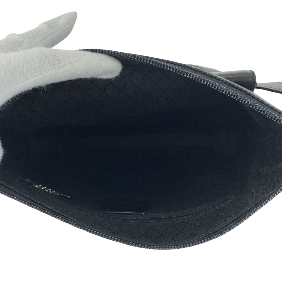 13557
GUCCI グッチ 男女兼用 ブラック 黒 シルバー金具 キャンバス / レザー ワンショルダーバッグ ポシェット  メンズ