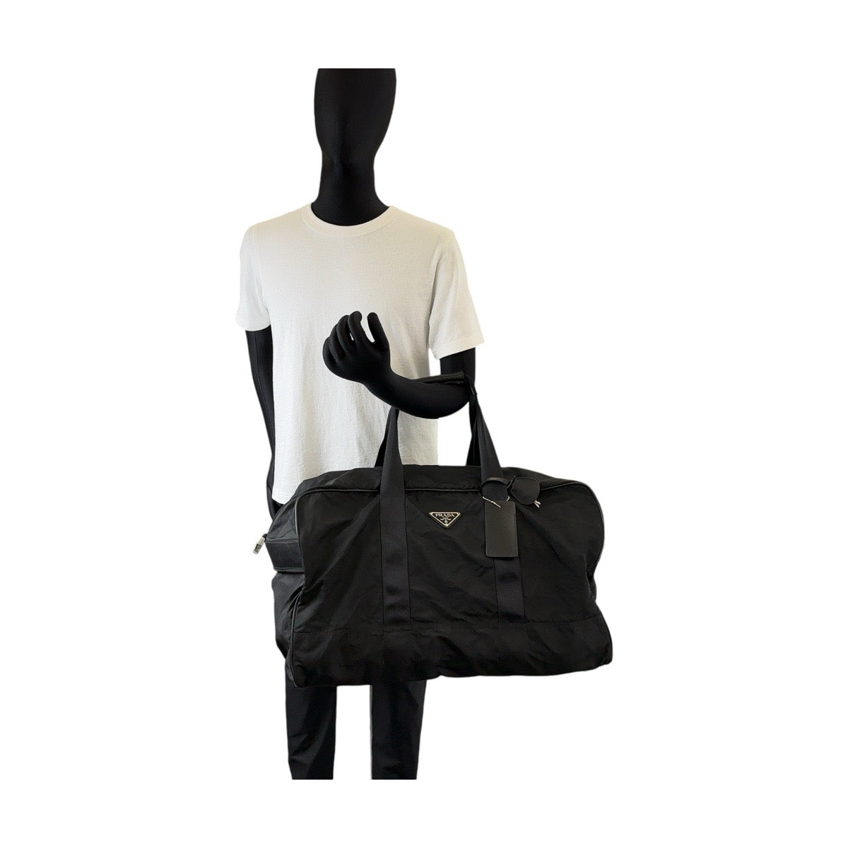 12799
PRADA プラダ 三角ロゴプレート ブラック 黒 シルバー金具 ナイロン ボストンバッグ 男女兼用  メンズ
