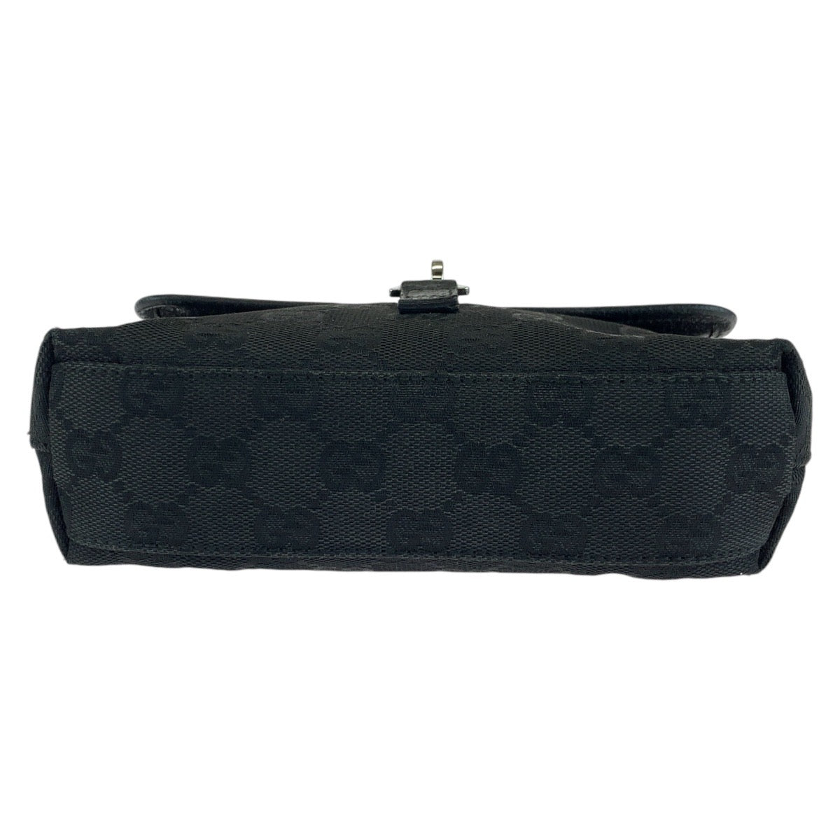 13561
GUCCI グッチ ブラック 黒 シルバー金具 GGキャンバス ボディバッグ バムバッグ ウエストポーチ  レディース