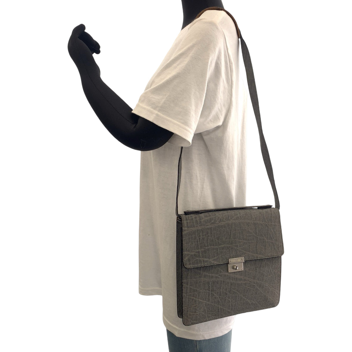 13631
Valextra ヴァレクストラ グレー シルバー金具 エレファント ショルダーバッグ 肩掛け  レディース