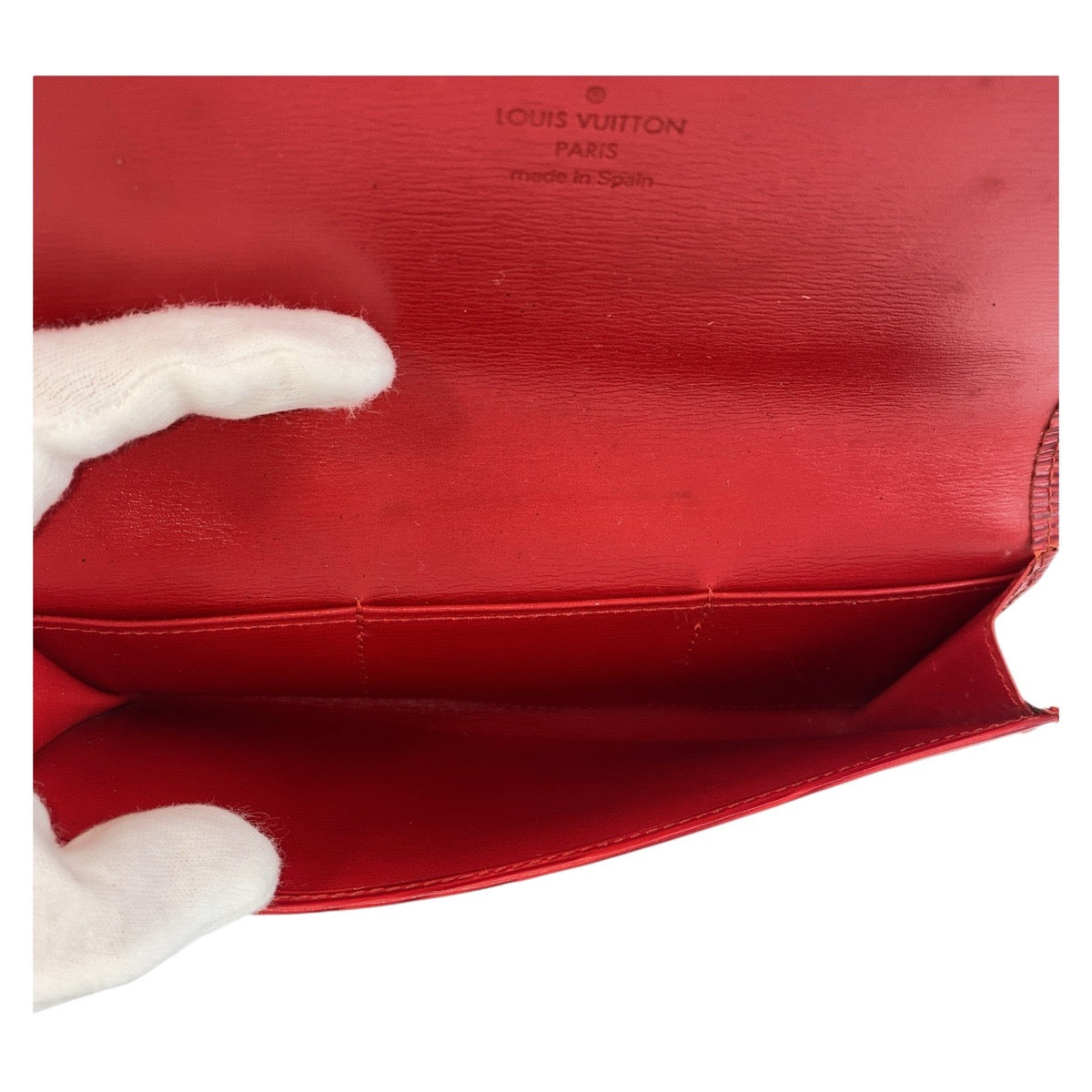 13638
LOUIS VUITTON ルイヴィトン エピ ポルトエン3カルトクレディ レッド エピレザー M63537 長財布 札入れ ロングウォレット  メンズ