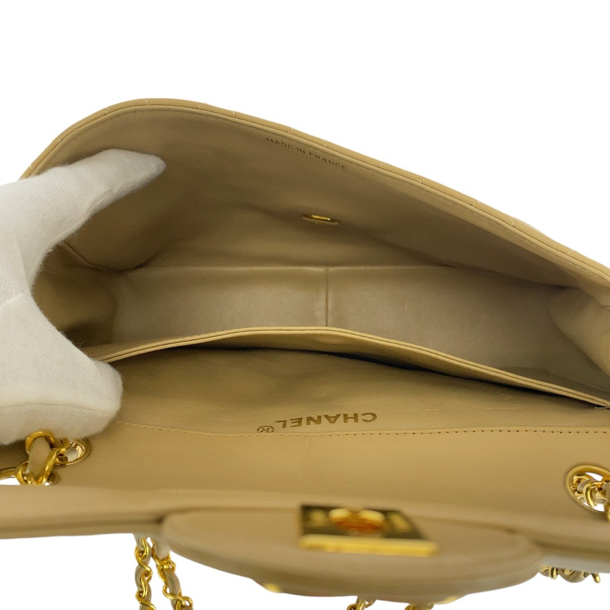 13744
CHANEL シャネル ヴィンテージ マトラッセ ココマーク ターンロック ベージュ ゴールド金具 ラムスキン ショルダーバッグ ポシェット  レディース