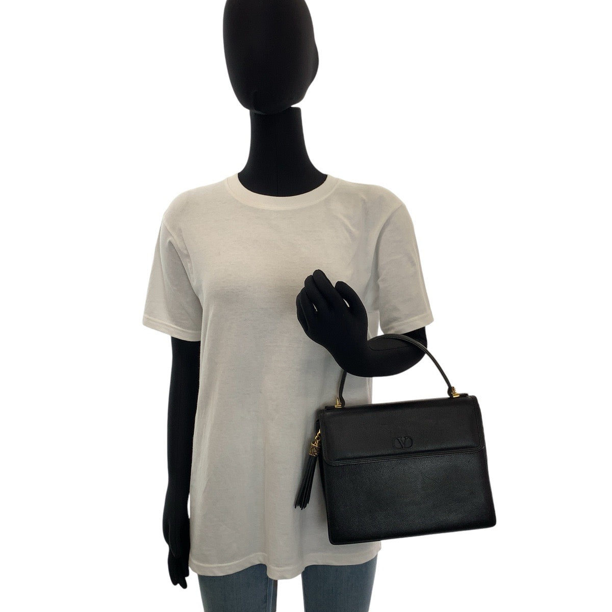 13667
Valentino Garavani ヴァレンティノ ガラヴァーニ ヴィンテージ ブラック 黒 ゴールド金具 レザー ハンドバッグ  レディース A39